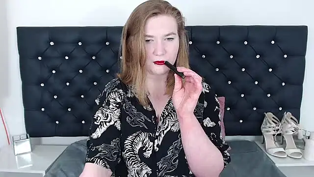 Snapshot of LaraDream chatting on February 27, 2025, 9:58 pm LaraDream online show from February 27, 2025, 9:58 pm