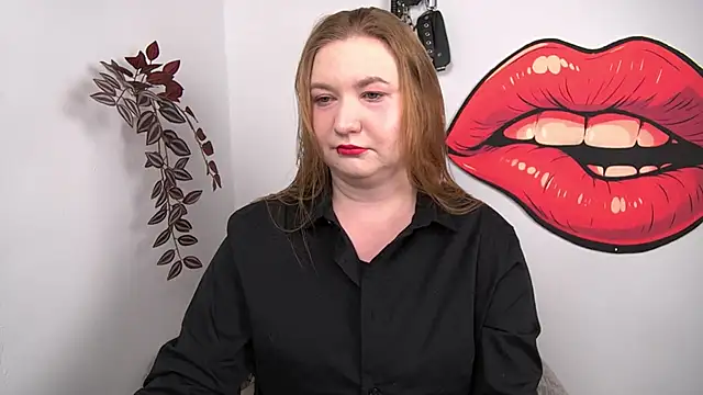 LaraDream online show from February 3, 2026, 1:27 pm