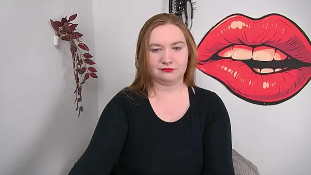 LaraDream online show from March 29, 2026, 4:18 pm