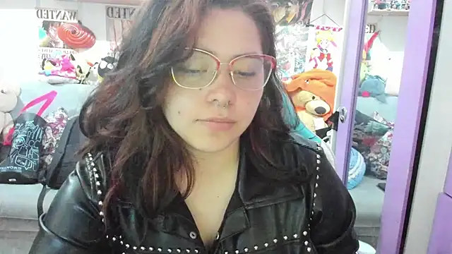 Snapshot of soficammy chatting on September 22, 2025, 8:33 pm soficammy online show from September 22, 2025, 8:33 pm