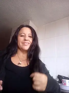 valeriapinter online show from July 3, 2026, 12:33 pm