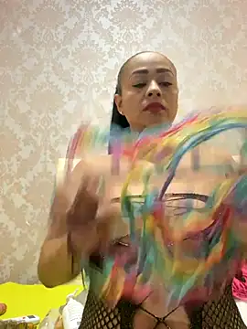 sofia xxx02 online show from October 6, 2025, 12:02 pm