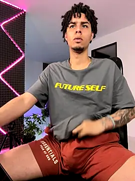 bigryann23 online show from November 16, 2025, 10:26 pm